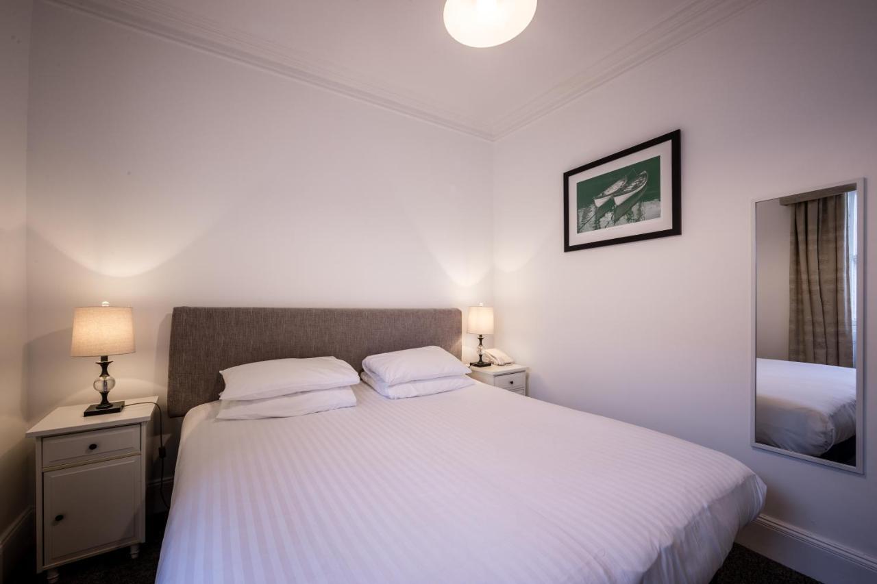 Karma Lake Of Menteith Hotel Stirling Bagian luar foto